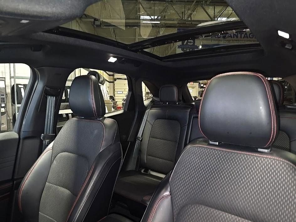 Used 2023 Ford Escape ST-Line w/ Tech Pack #1 image 27