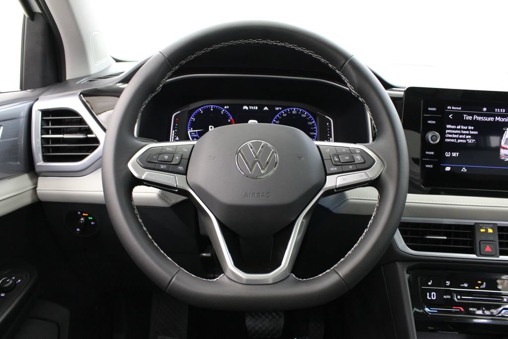 New 2026 Volkswagen Taos SEL AWD/4WD image 23