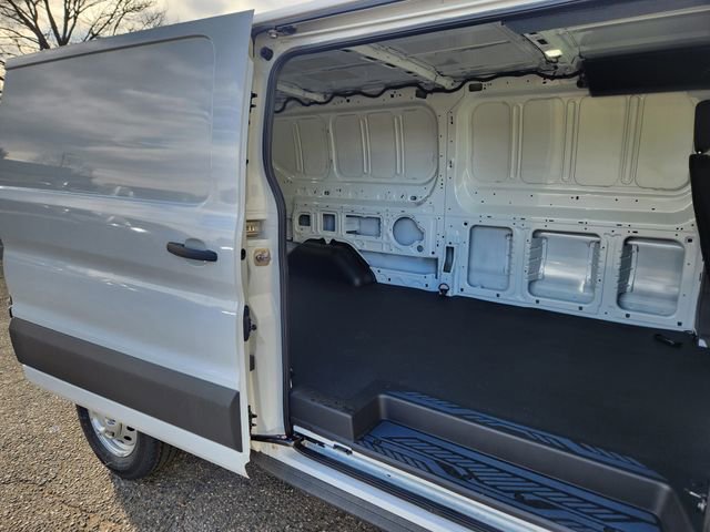 Used 2024 Ford Transit 150 Low Roof AWD image 20