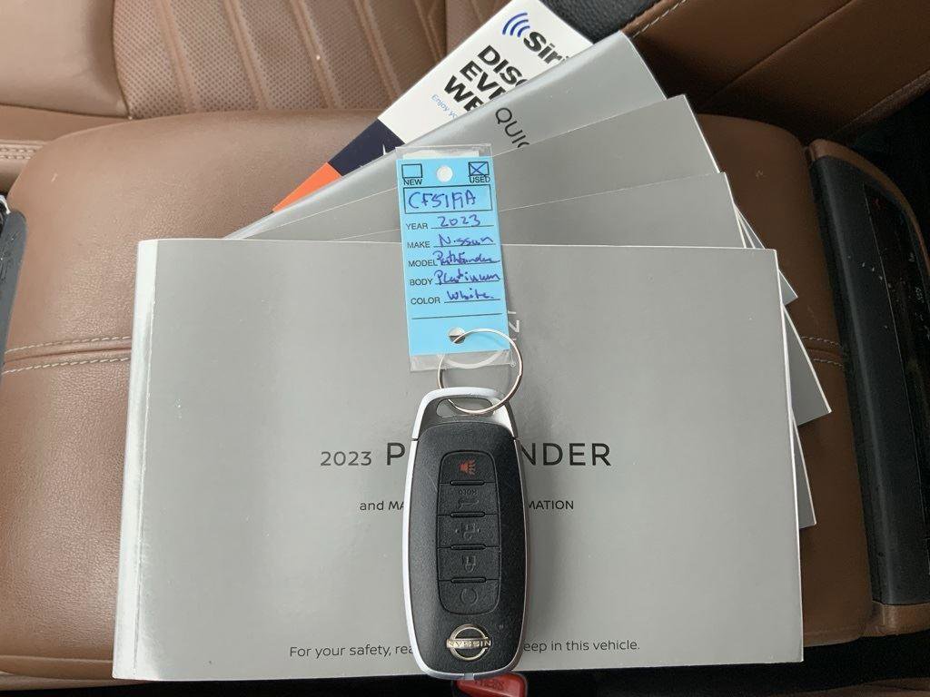 Used 2023 Nissan Pathfinder Platinum image 68
