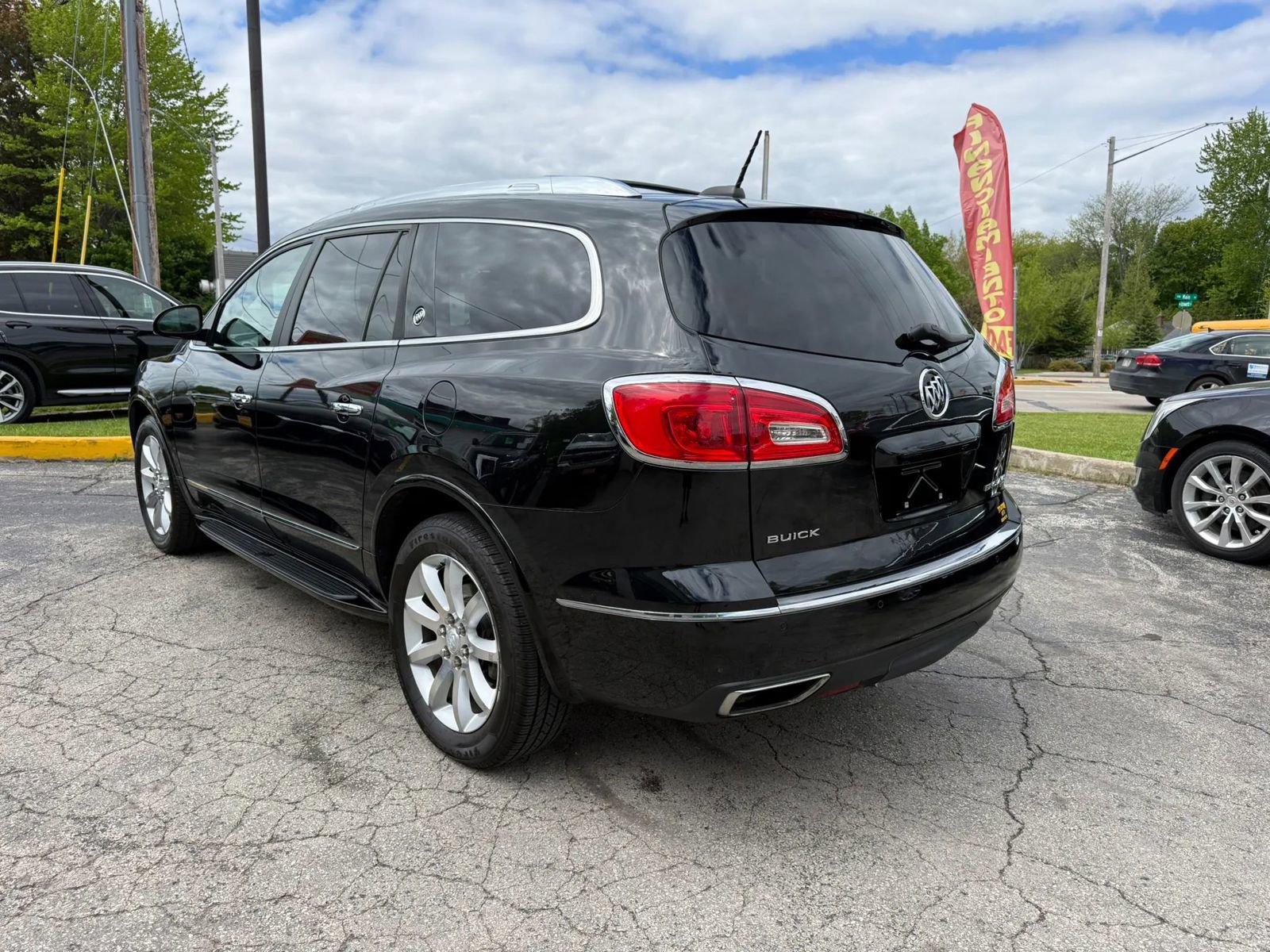Used 2016 Buick Enclave Premium w/ Experience Buick Package AWD/4WD image 3