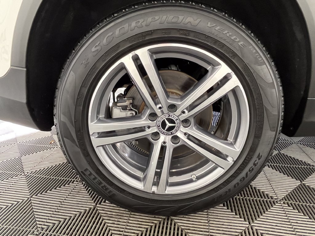 Used 2022 Mercedes-Benz GLC 300 4MATIC image 14