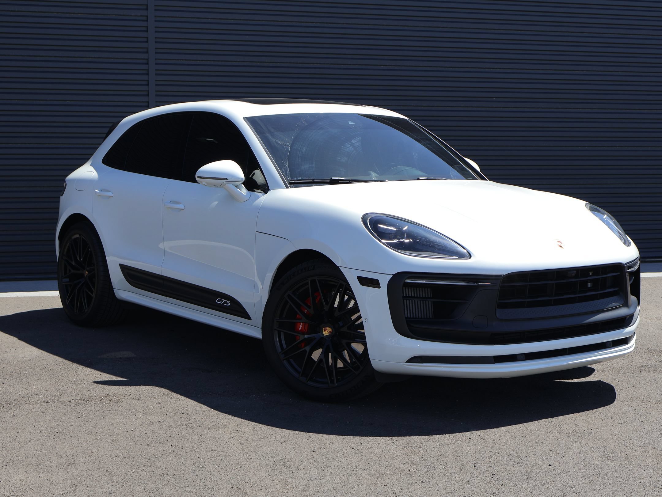Used 2022 Porsche Macan GTS AWD/4WD image 7