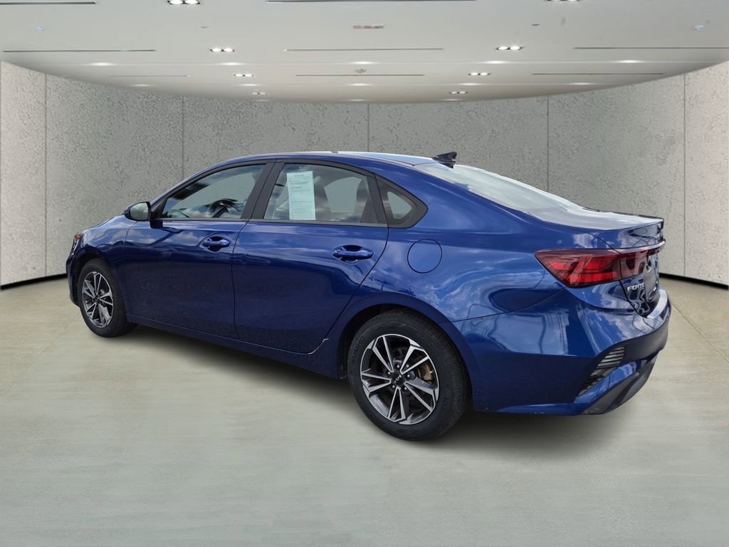 Used 2022 Kia Forte LXS w/ LXS Technology Package image 5