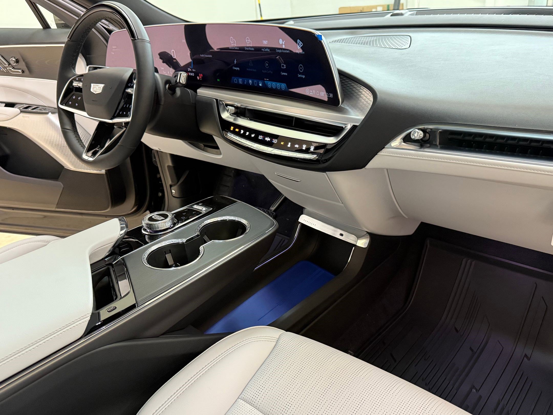New 2026 Cadillac Escalade IQL Luxury image 23