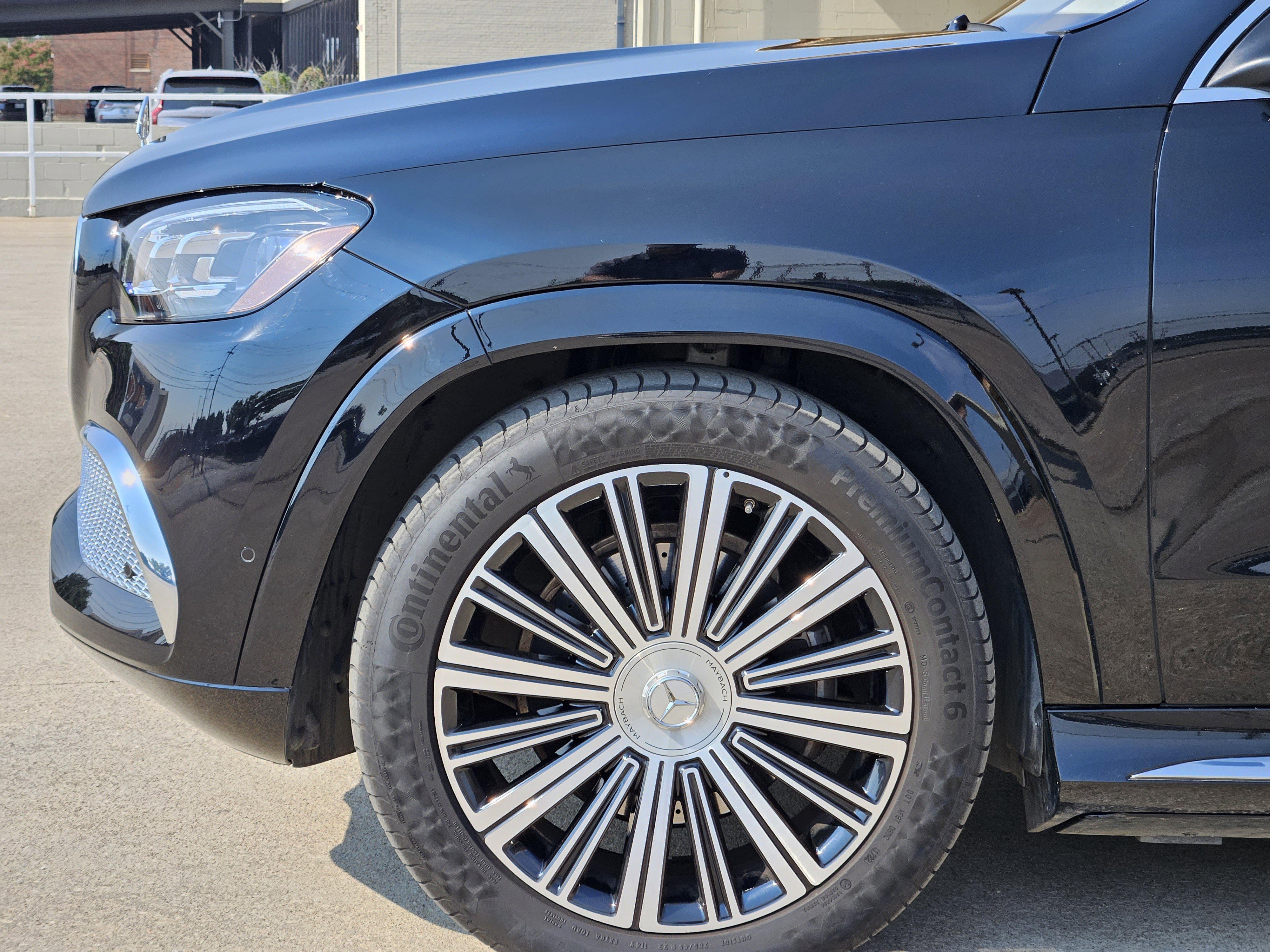 Certified 2022 Mercedes-Benz Maybach GLS 600 4MATIC image 11