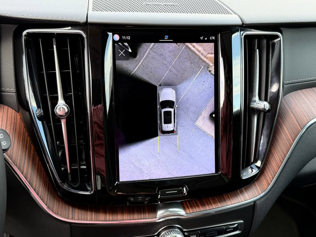 Certified 2023 Volvo XC60 B5 Ultimate w/ Climate Package AWD/4WD image 35