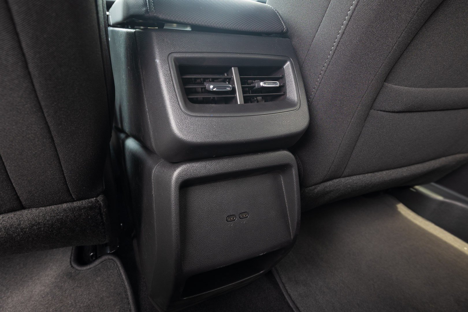 New 2026 Chevrolet Equinox EV LT FWD image 47