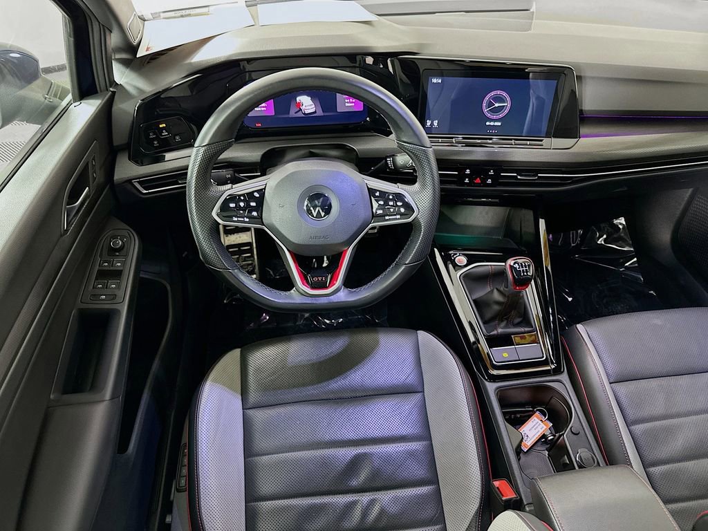 Used 2023 Volkswagen GTI SE w/ SE Leather Package image 30