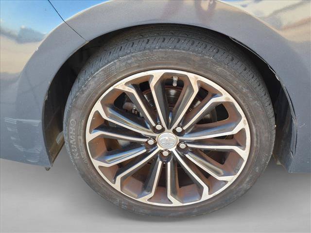 Used 2016 Toyota Corolla S Premium FWD image 10
