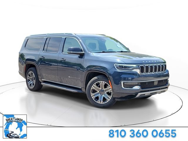 Used 2024 Jeep Wagoneer L Series II w/ Flexible Seating Group AWD/4WD image 1