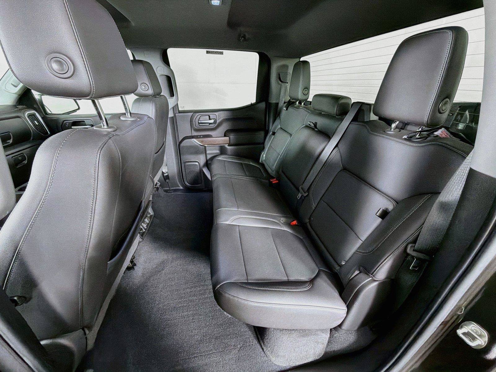 Used 2019 GMC Sierra 1500 SLT w/ Driver Alert Package I AWD/4WD image 25