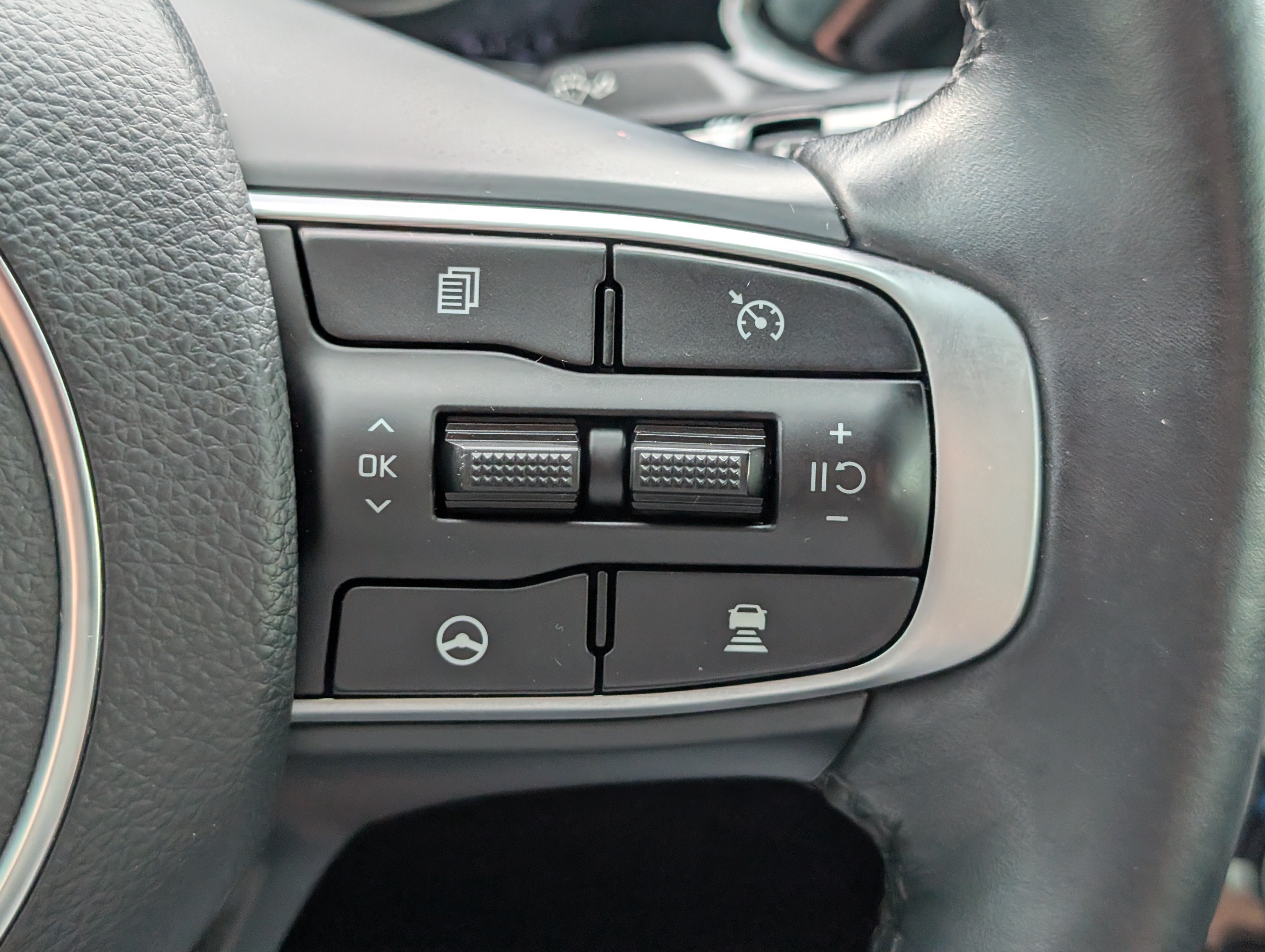 Used 2023 Kia K5 EX w/ EX Premium Package FWD image 25