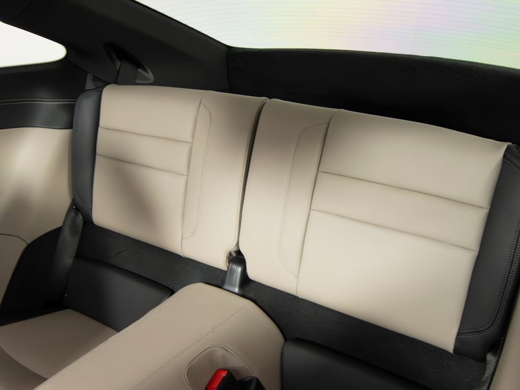 Certified 2025 Porsche 911 Carrera RWD image 41