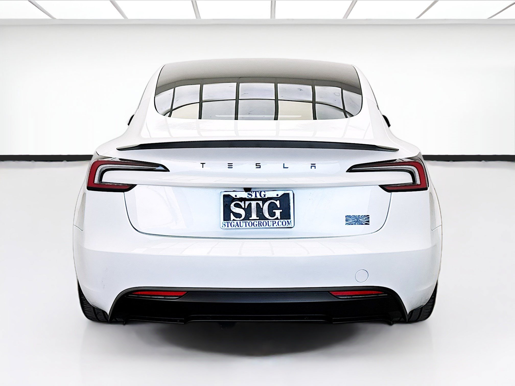 Used 2025 Tesla Model 3 Performance AWD/4WD image 5