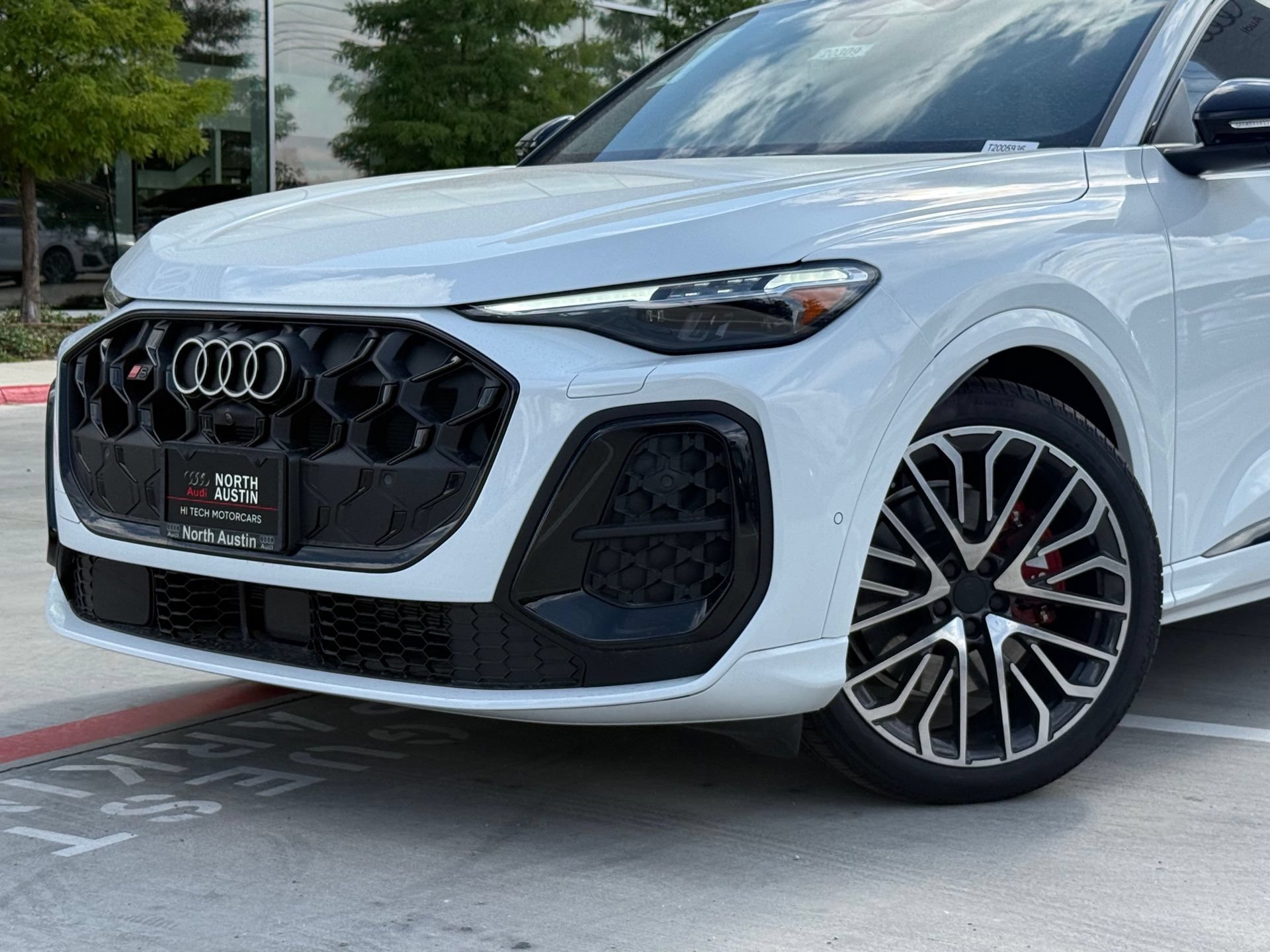 New 2026 Audi SQ5 Prestige AWD/4WD image 2