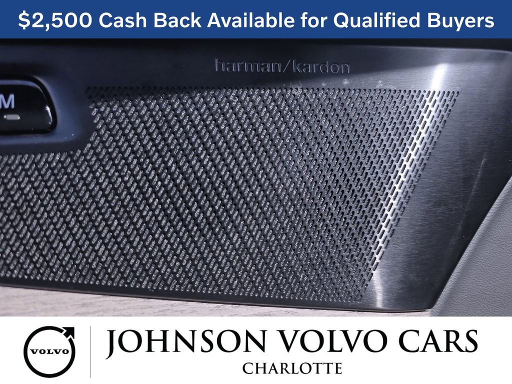 New 2026 Volvo XC90 B6 Plus w/ Protection Package Premier image 31