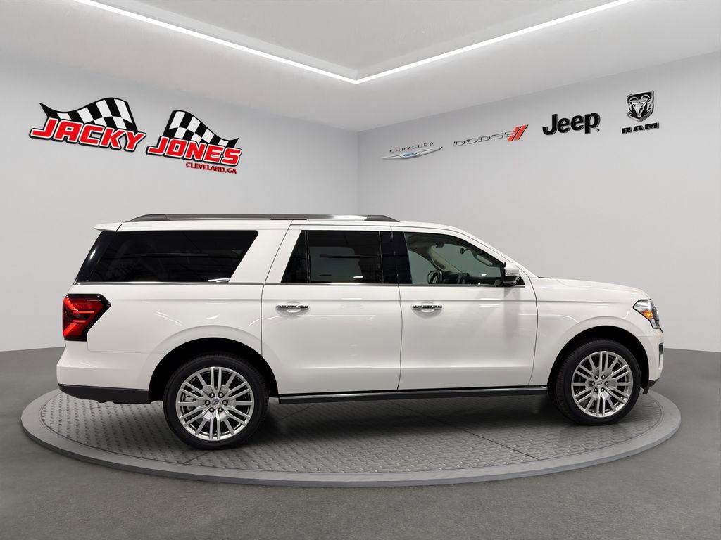 Used 2024 Ford Expedition Max Limited AWD/4WD image 12