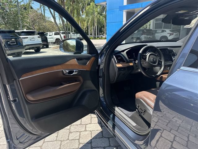 Used 2023 Volvo XC90 B6 Plus w/ Protection Package Premier AWD/4WD image 22