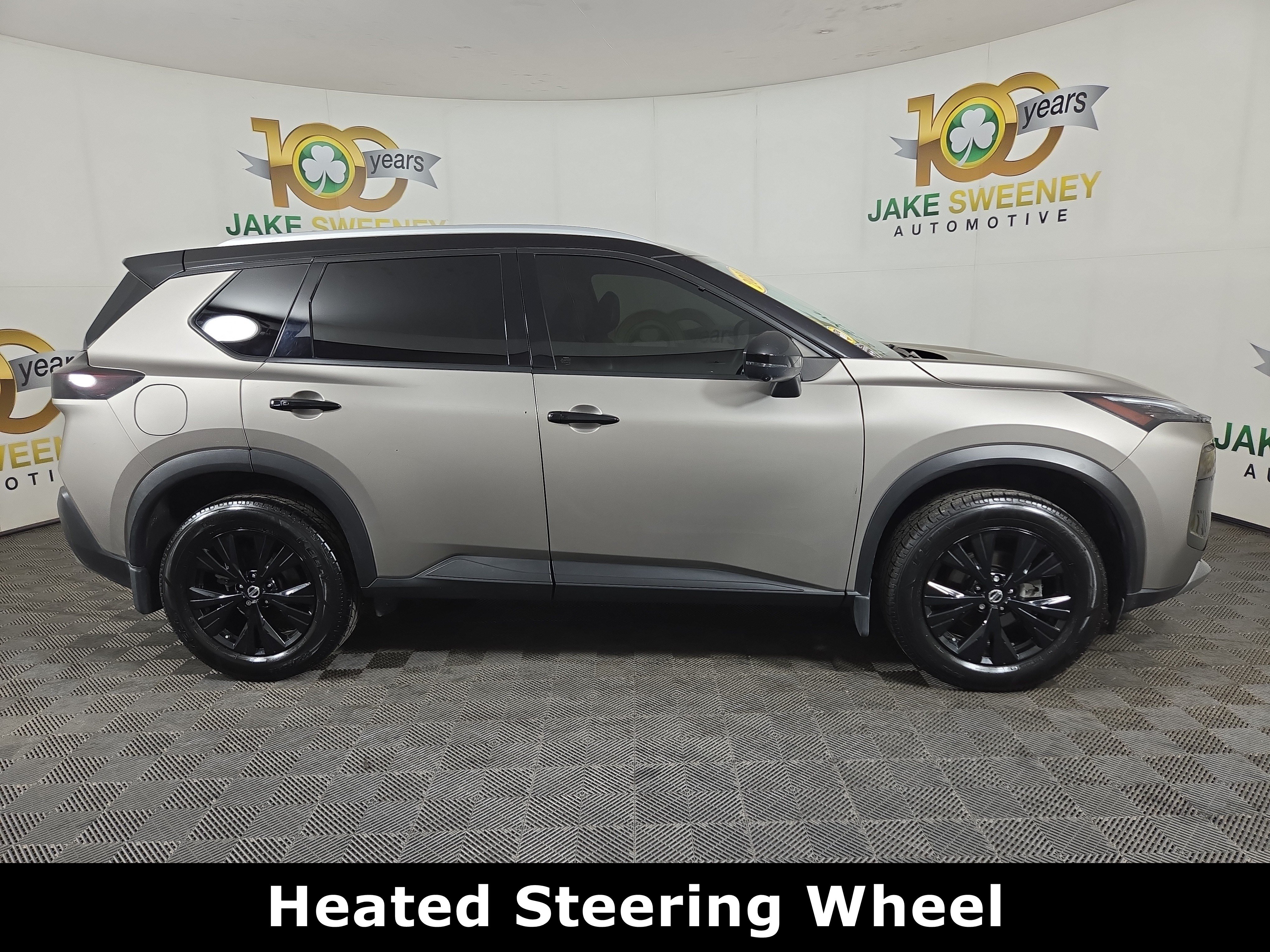 Used 2021 Nissan Rogue SV w/ Premium Package AWD/4WD image 11