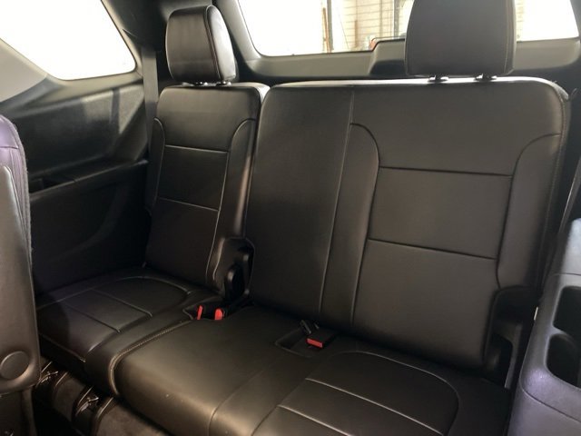 Used 2021 Chevrolet Traverse Premier image 14