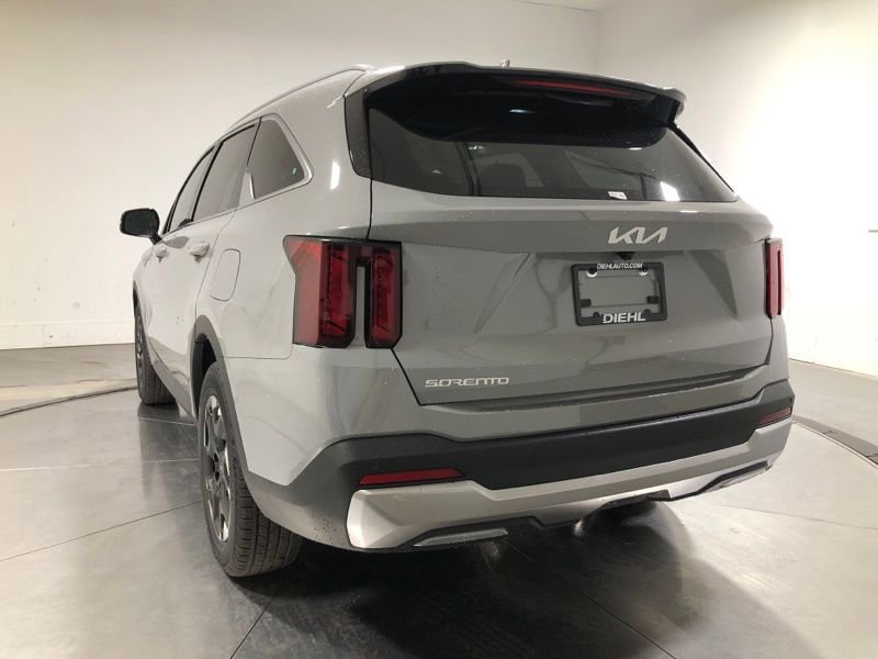 New 2026 Kia Sorento S w/ S Panoramic Sunroof Package image 5