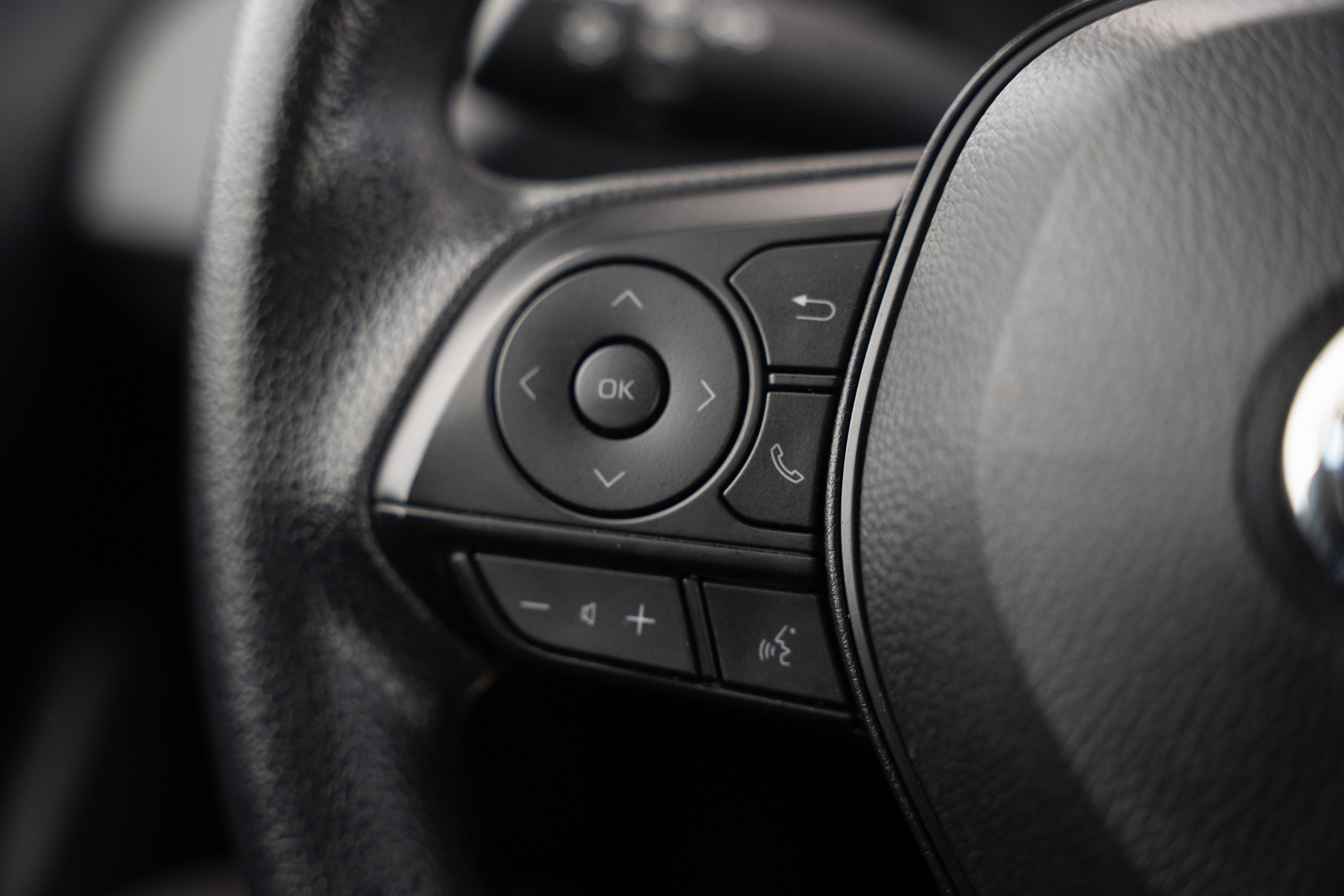 Used 2024 Toyota Corolla LE image 28