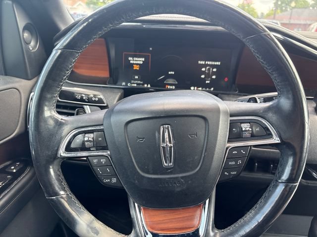 Used 2019 Lincoln Navigator L Reserve AWD/4WD image 15