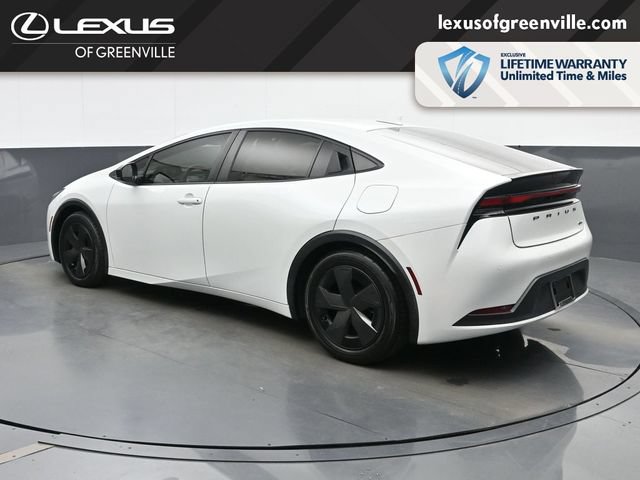 Used 2023 Toyota Prius LE FWD image 6