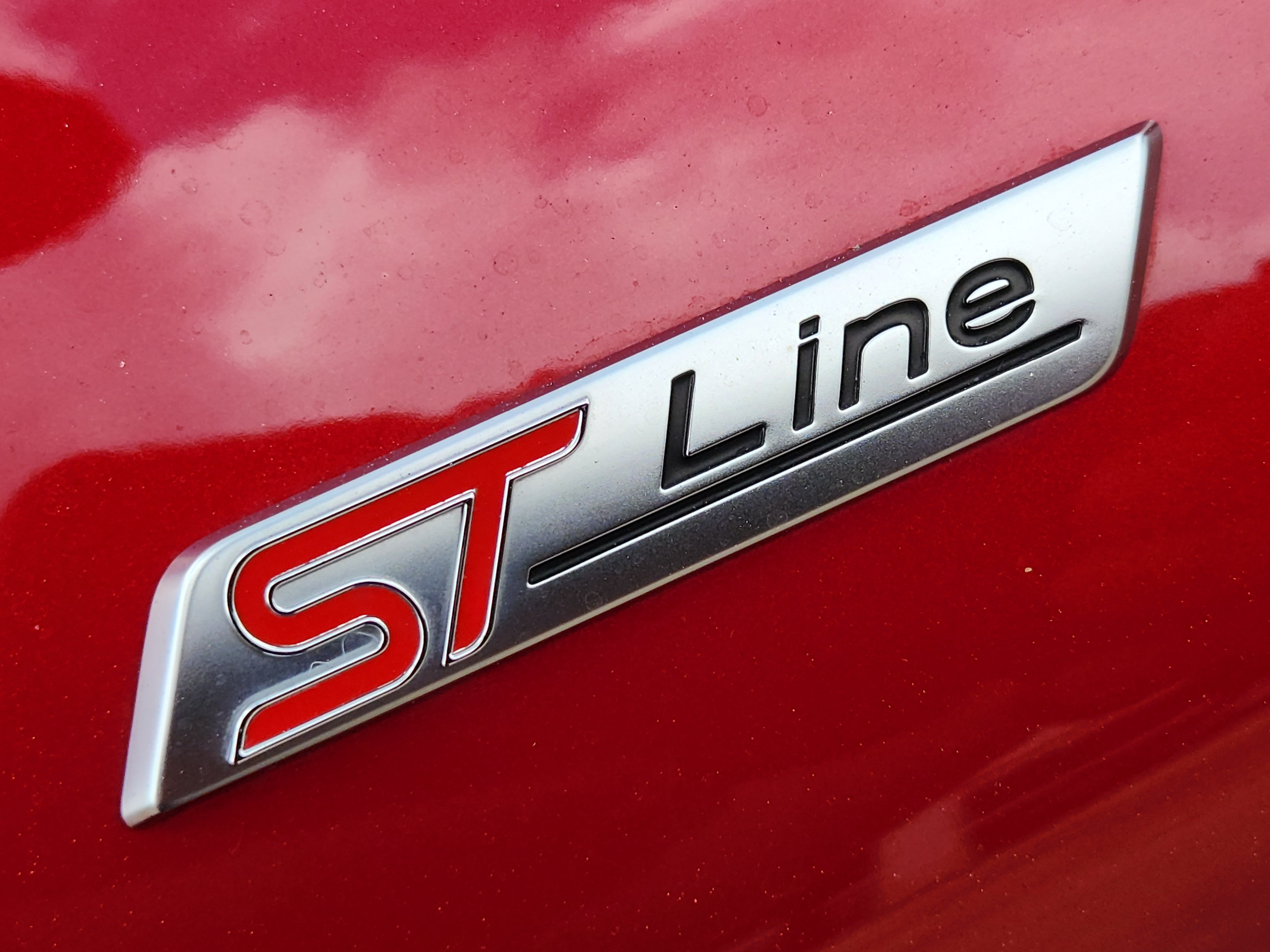 Used 2026 Ford Explorer ST-Line w/ ST-Line Street Pack RWD image 8
