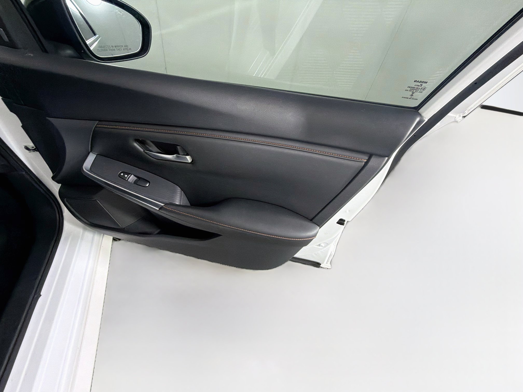 Used 2023 Nissan Sentra SR w/ Midnight Edition Package FWD image 30