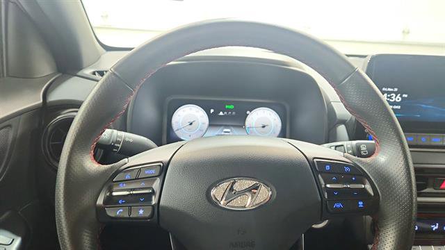 Used 2022 Hyundai Kona N Line w/ Tech Package image 15
