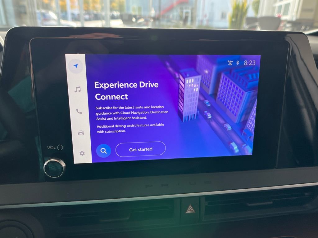 New 2025 Toyota Prius Plug-In Hybrid image 18