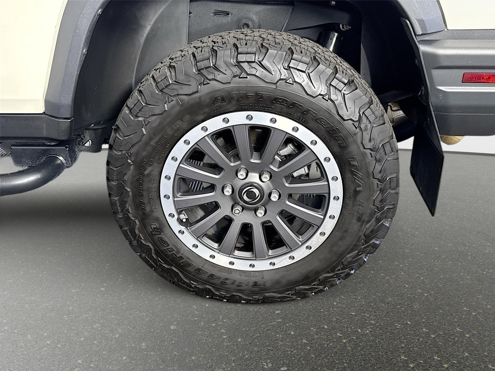 Used 2025 INEOS Grenadier AWD/4WD image 30