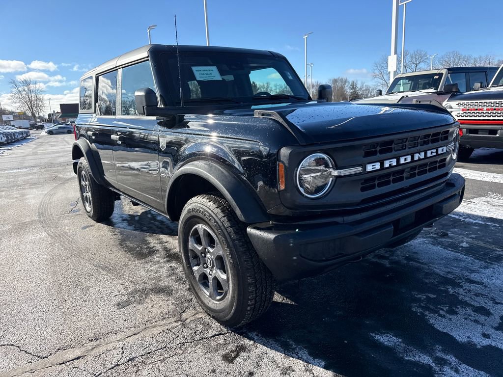Used 2025 Ford Bronco Big Bend image 4