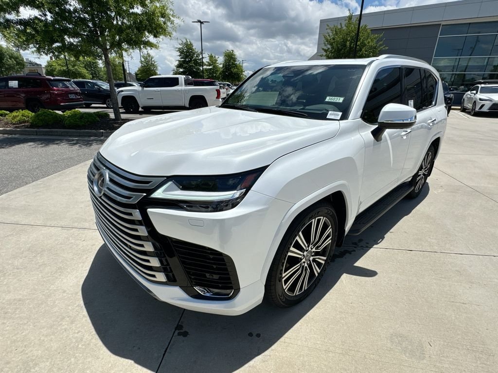 New 2026 Lexus LX 600 4WD w/ Luxury Package image 5