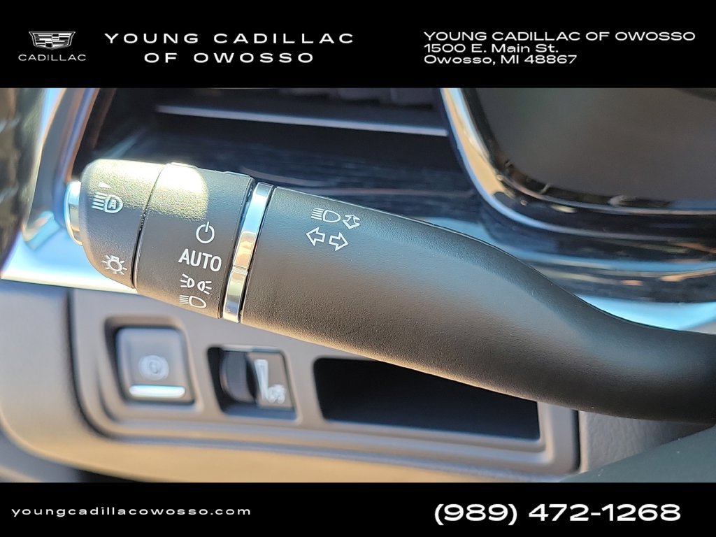 Certified 2025 Cadillac XT5 Premium Luxury w/ LPO, Floor Liner Package AWD/4WD image 13