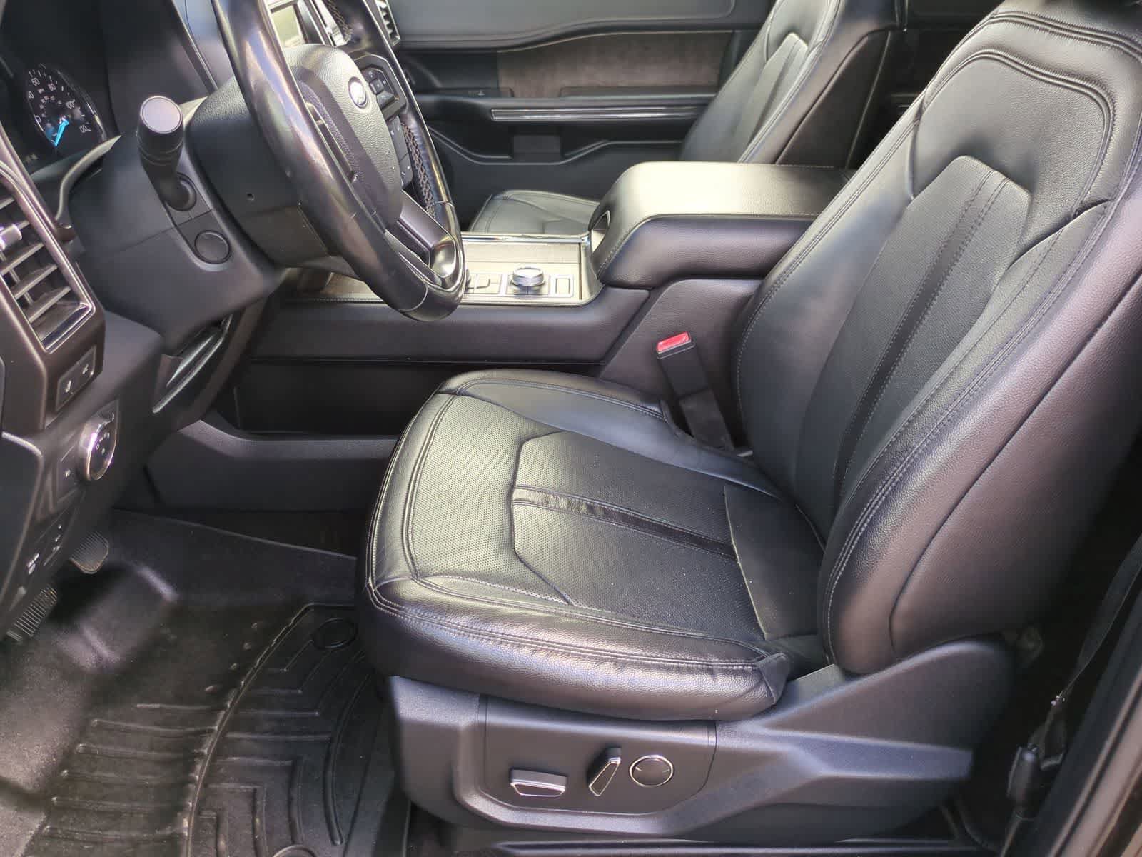 Used 2020 Ford Expedition Max Limited AWD/4WD image 16