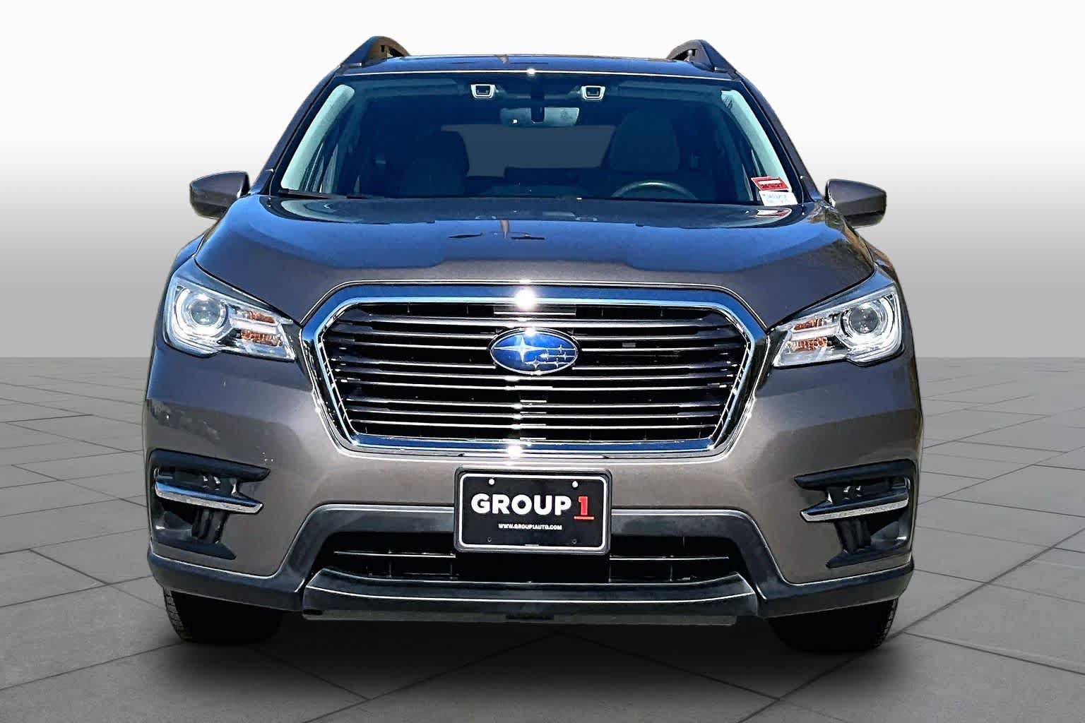 Used 2021 Subaru Ascent Premium w/ Sport Package AWD/4WD image 4