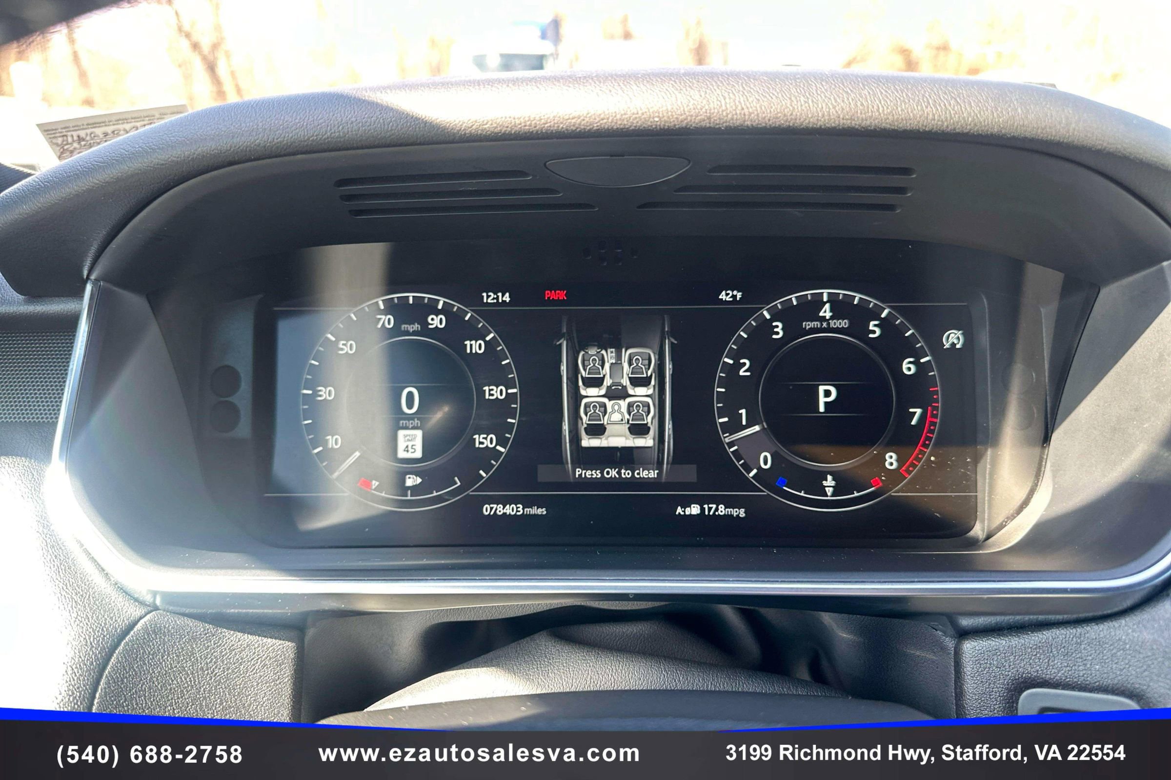 Used 2018 Land Rover Range Rover Sport SE image 22