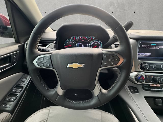 Used 2017 Chevrolet Suburban LT w/ Luxury Package RWD image 21