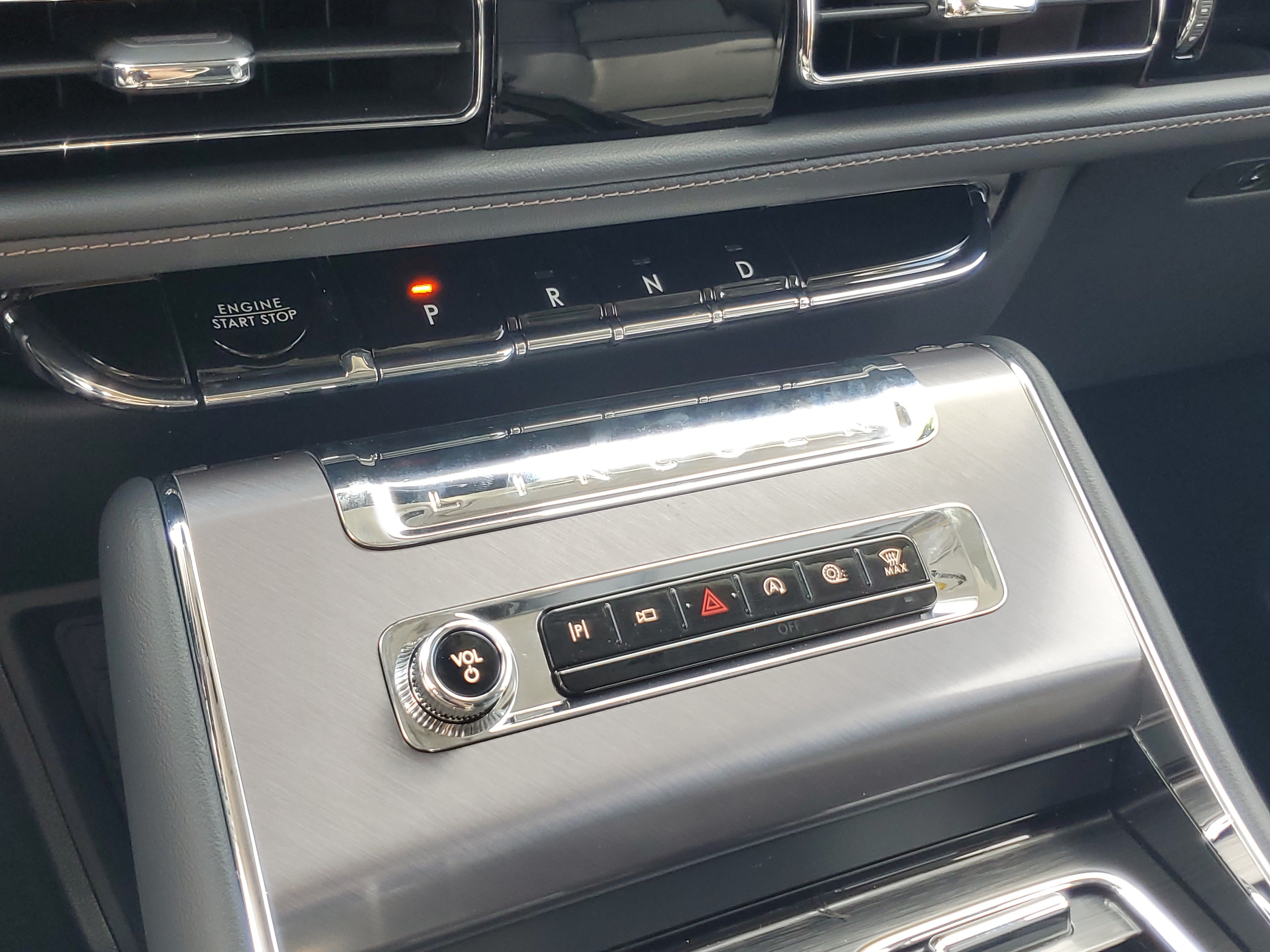 New 2027 Lincoln Aviator AWD image 21