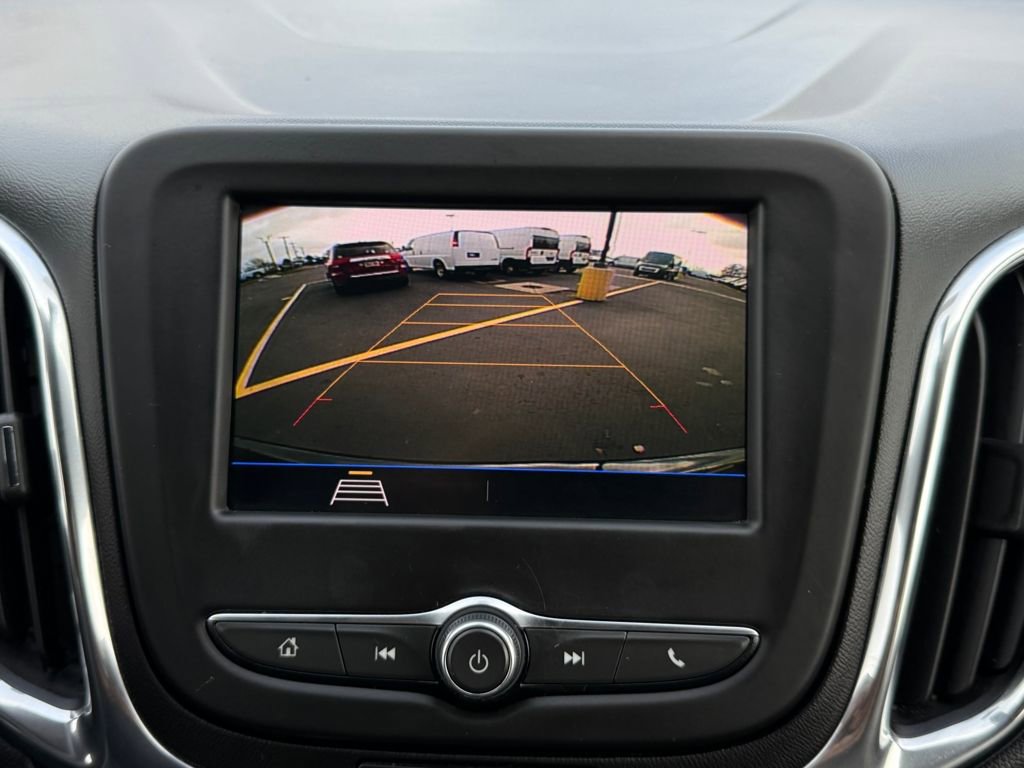 Used 2020 Chevrolet Equinox LT w/ Sport Edition image 19