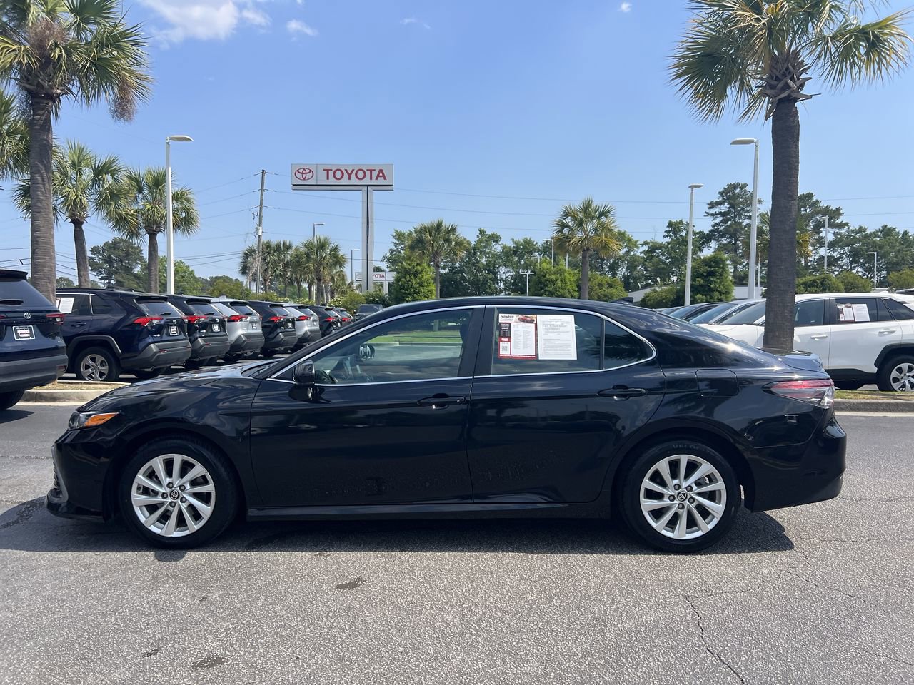 Used 2024 Toyota Camry LE FWD image 7