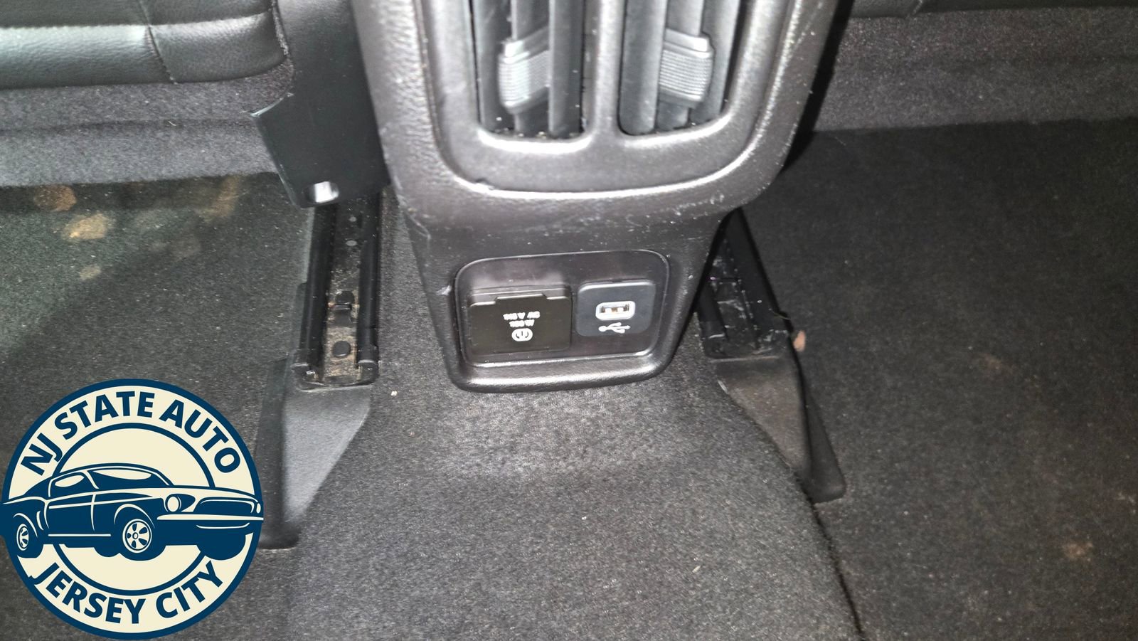 Used 2020 Jeep Compass Trailhawk AWD/4WD image 27