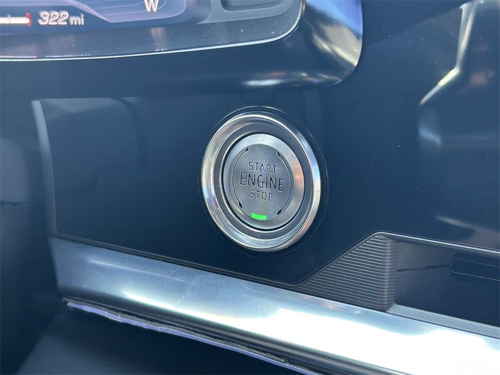 Used 2021 Chevrolet Corvette Stingray Coupe w/ Z51 Performance Package image 30