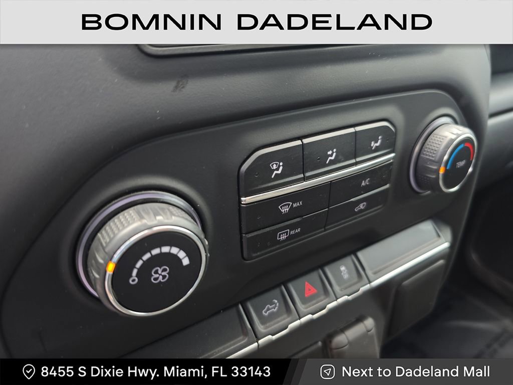 Used 2019 Chevrolet Silverado 1500 Custom w/ Custom Value Package image 23