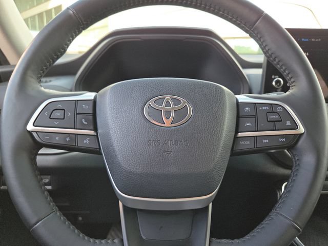 Used 2024 Toyota Grand Highlander AWD image 35