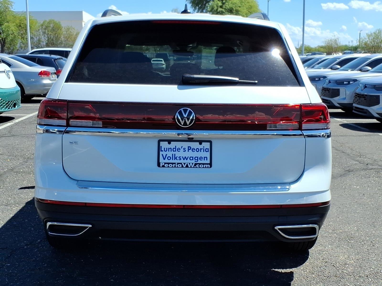 New 2026 Volkswagen Atlas SE image 3