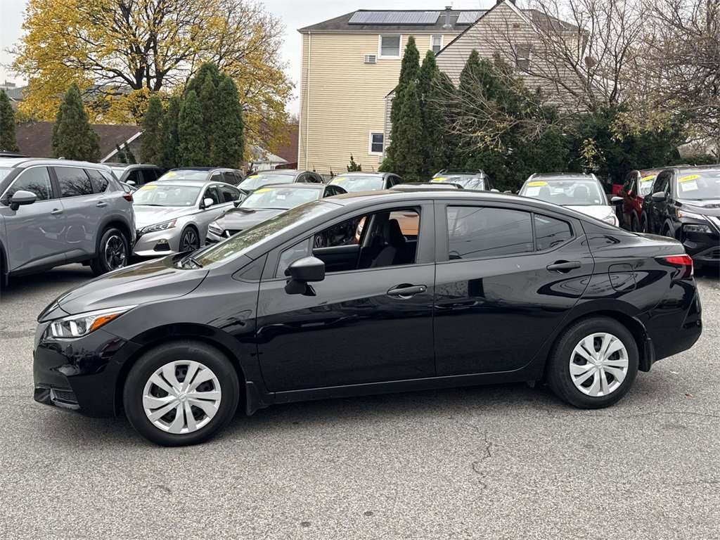 Used 2022 Nissan Versa S image 8